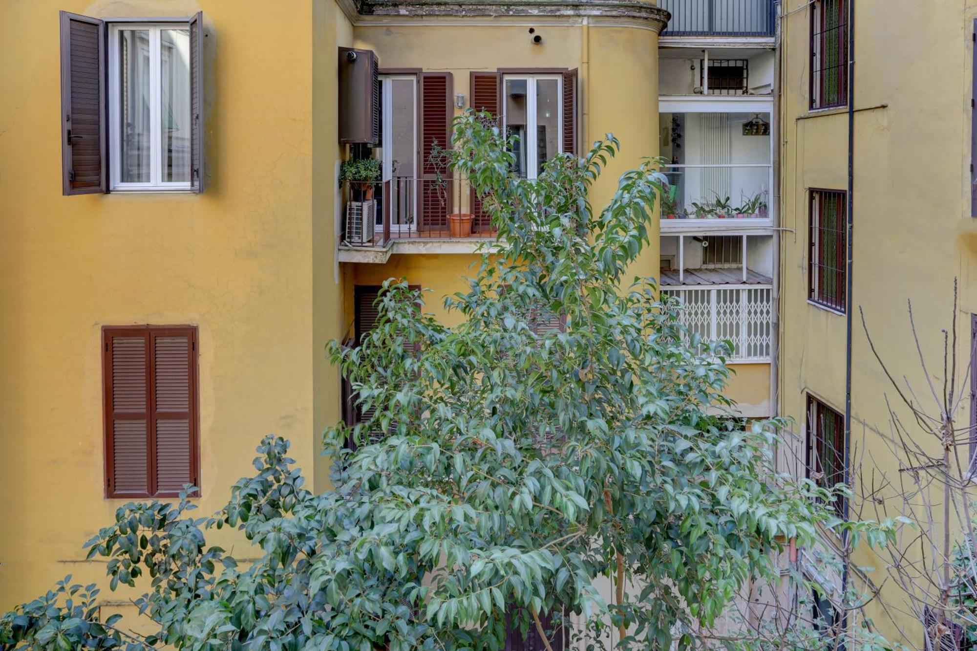 Appartamento Santi Quattro - Colosseo Rzym Zewnętrze zdjęcie
